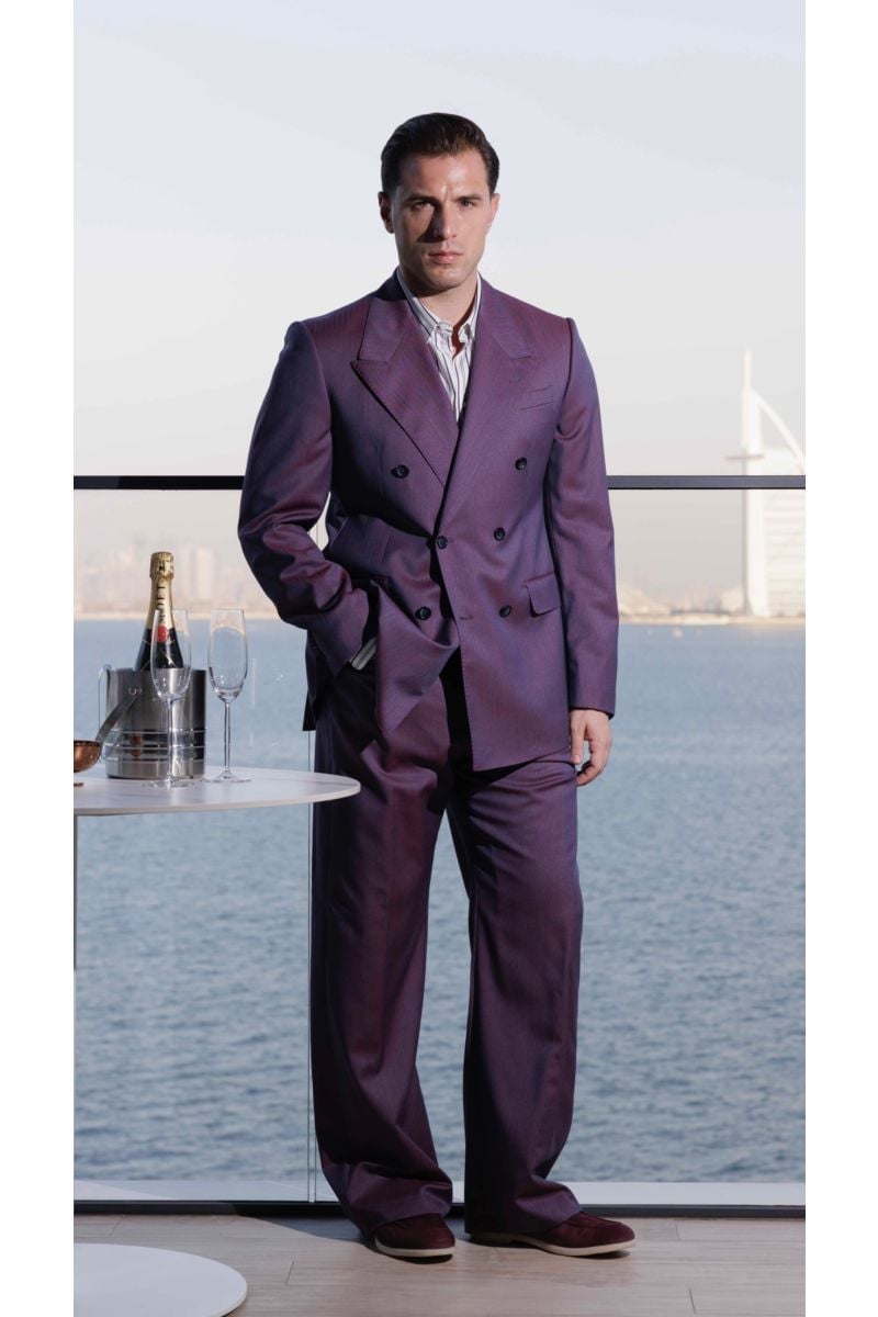 Мъжки елегантен костюм в светлолилаво от 100% италиански вълнен плат 