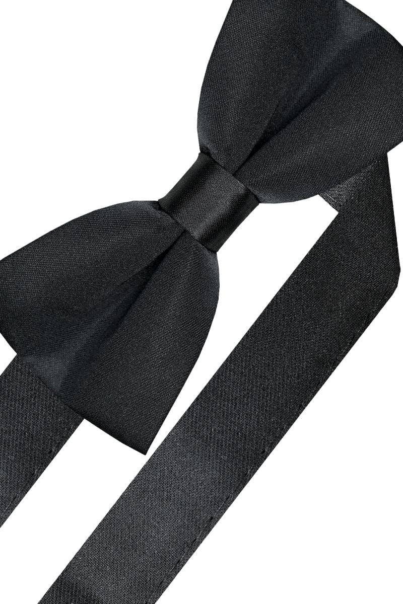 Мъжка класическа папийонка от релефен плат в черно
