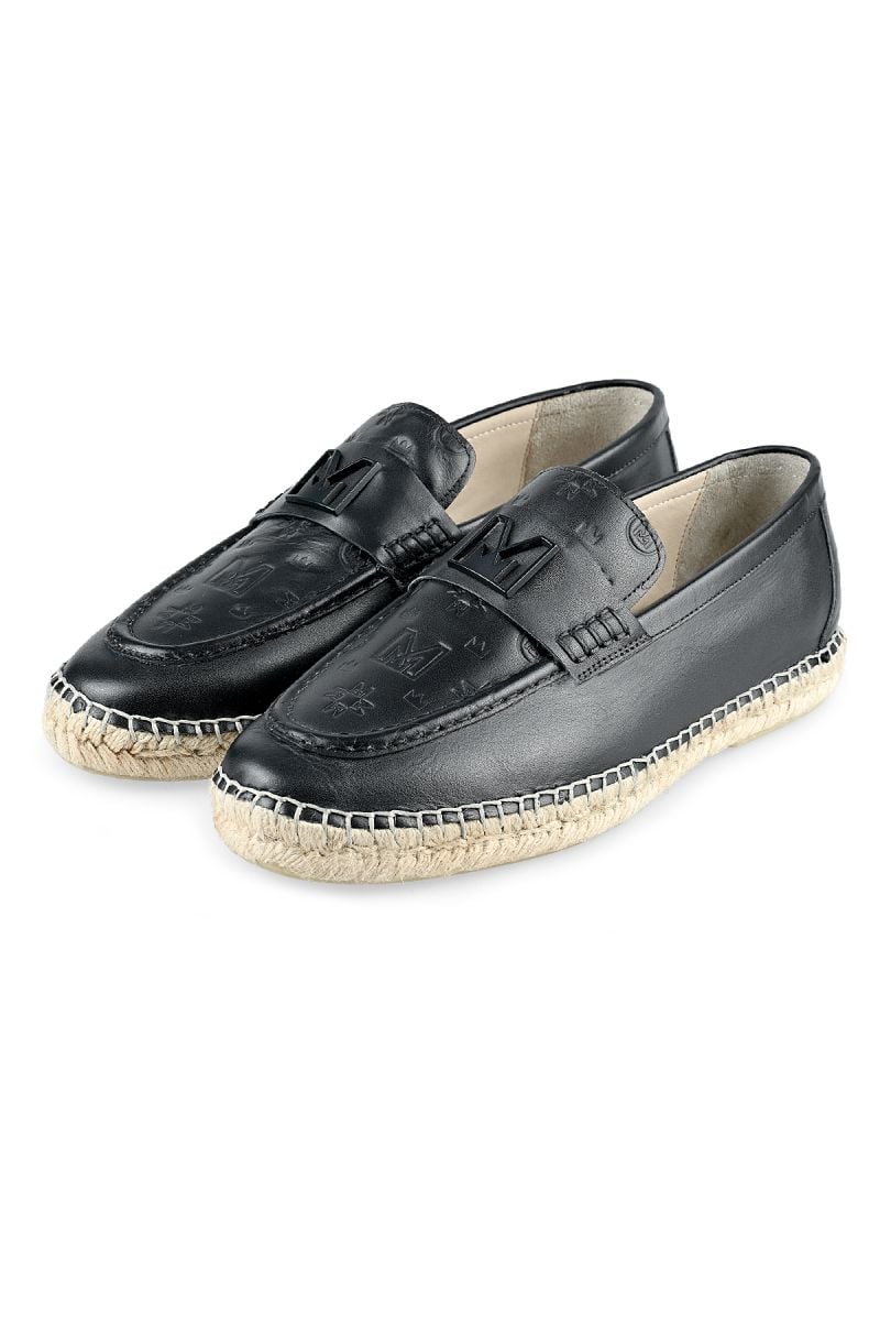 Дизайнерски еспадрили в черно с лого щампа и метален елемент