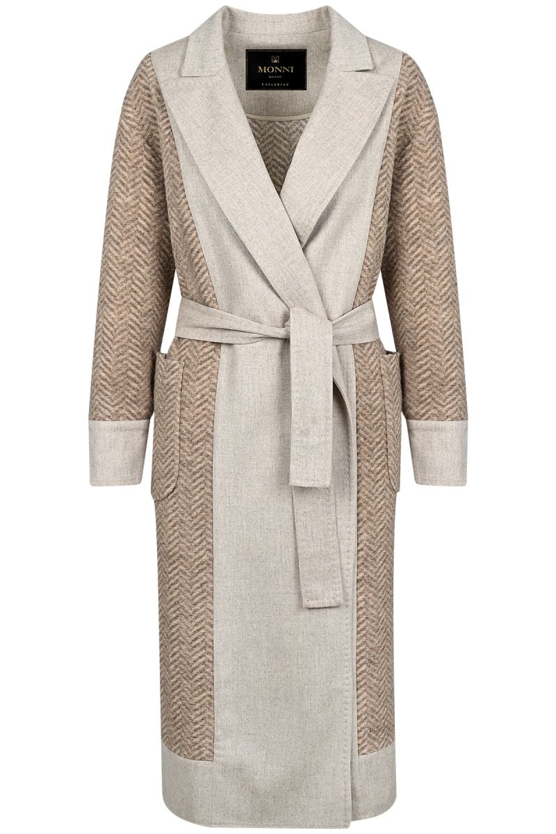 Елегантна дълга жилетка от трикотаж и букле, изработена от 100% естествена вълна за комфорт и топлина