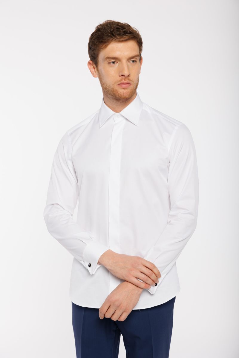 бяла ексклузивна риза