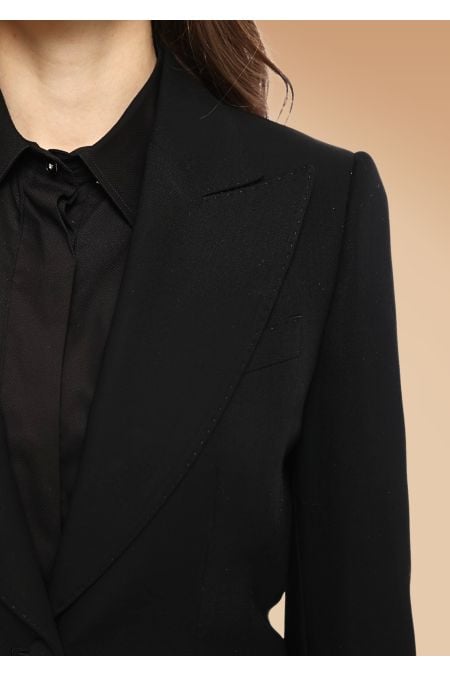 Chiara tailored suit in black detail 