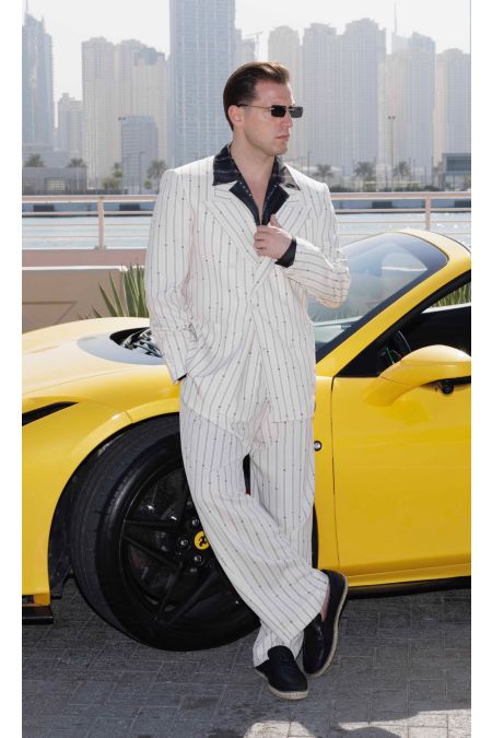 Мъжки двуреден раиран костюм