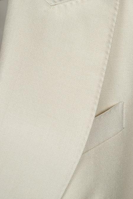 Двуредно дамско сако в цвят екрю от плат Loro Piana