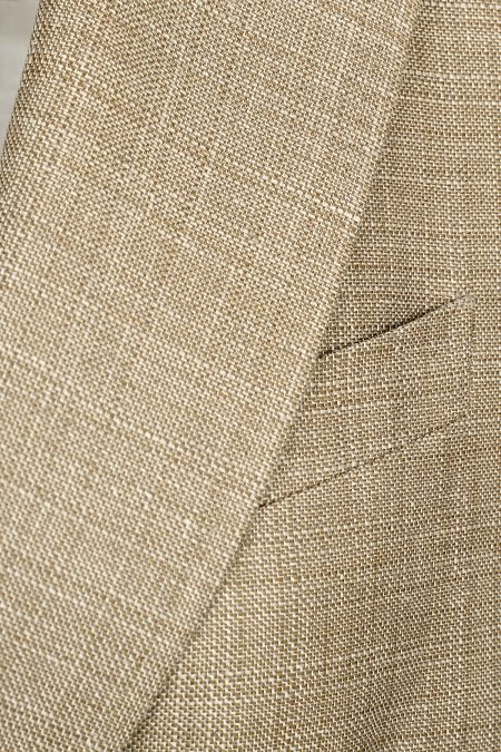 Елегантно сако от лен и вълна в цвят бежово с външни джобове