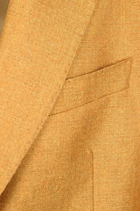 Лятно дамско сако от коприна и кашмир в цвят светла охра