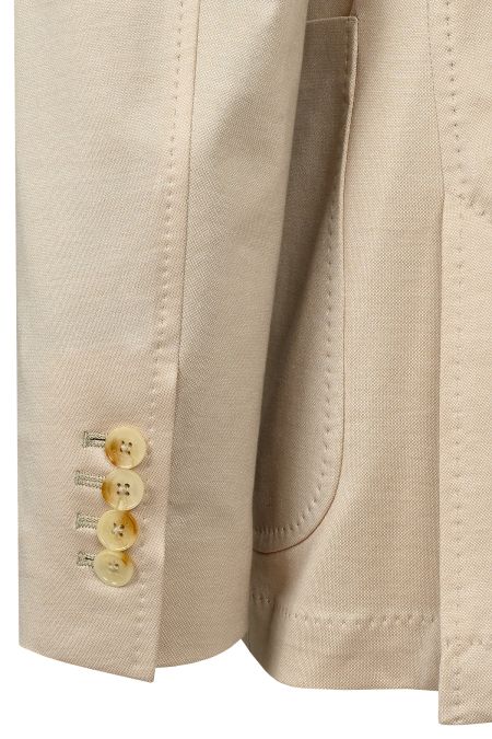 Модерен мъжки костюм в бежово от висококачествено италианско памучно трико