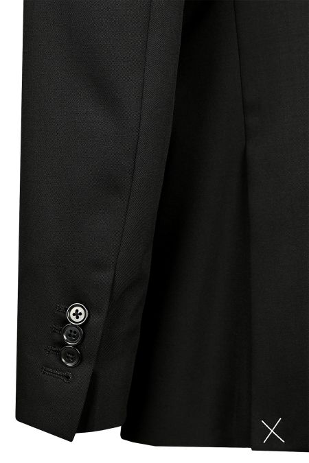Класически мъжки костюм Made in Italy в черен цвят подходящ за бяла риза или светлосиня
