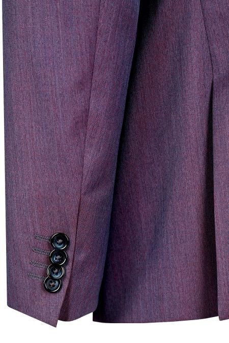 100% италиански вълнен костюм в светлолилаво