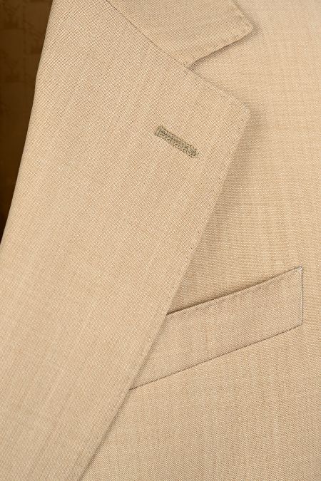 Елегантно сако в бежов цвят от 100% италиански вълнен плат 