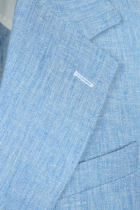 Летен костюм в светлосин цвят от лен и вълнен плат