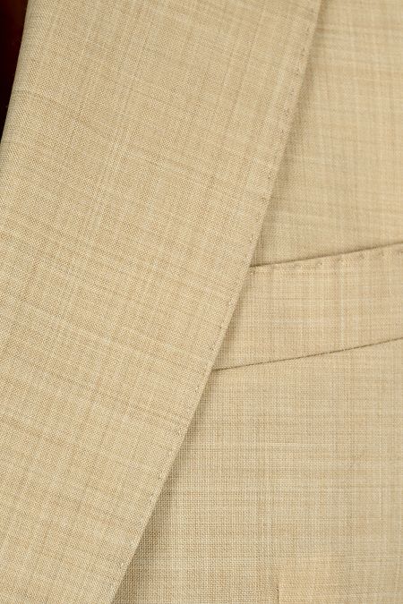 Мъжки костюм за сватба