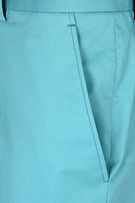 Мъжки чино панталон от сатениран памук