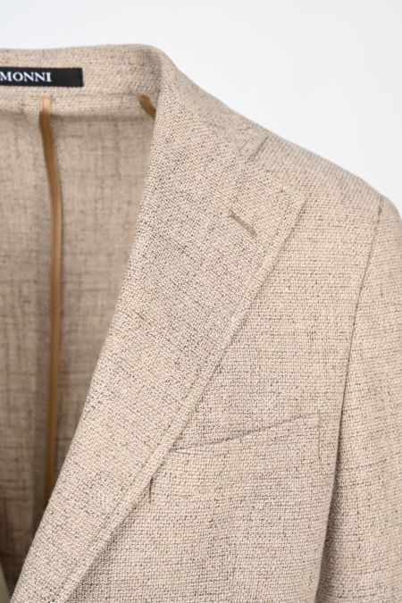 Мъжко вталено сако в бежово