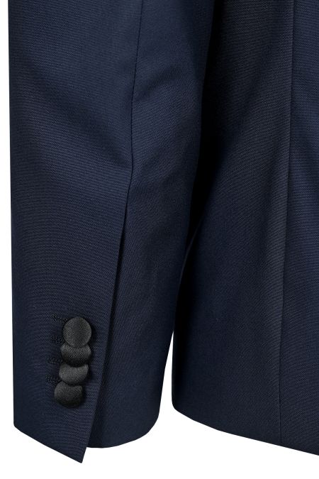 Официален тъмносин смокинг с лъскав сатениран ревер