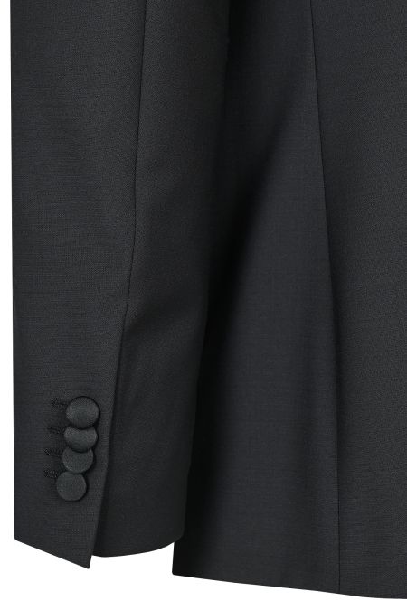 Стилен черен formal костюм със сатениран детайл на яката