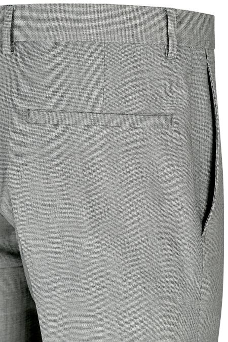 Мъжки вълнен светлосив костюм с еластична добавка