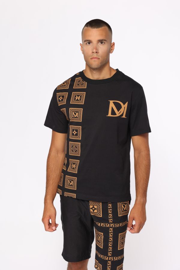 Мъжка черна тениска със златни лого елементи