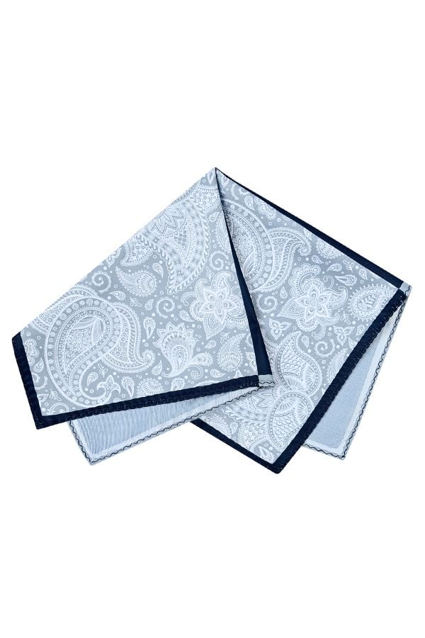 Мъжка кърпичка Silk Look в светлосин еуглен дизайн