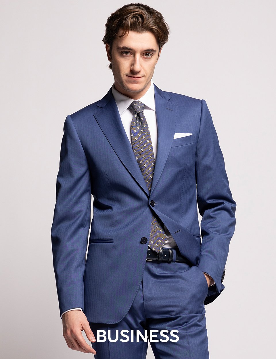 suits monni milano